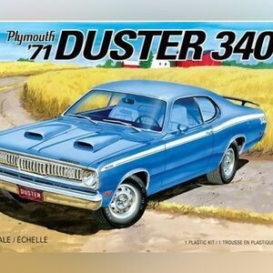 AMT 1/25 Plymouth Duster 340 1971 AMT1118